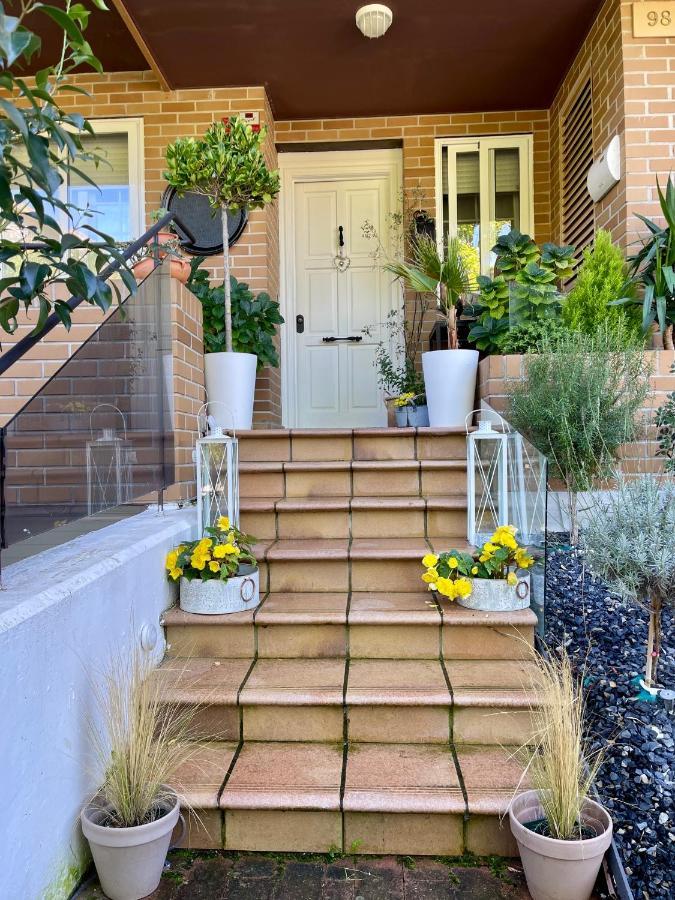 Ferienwohnung Estilosa Casa Golf Gorraiz Exterior foto